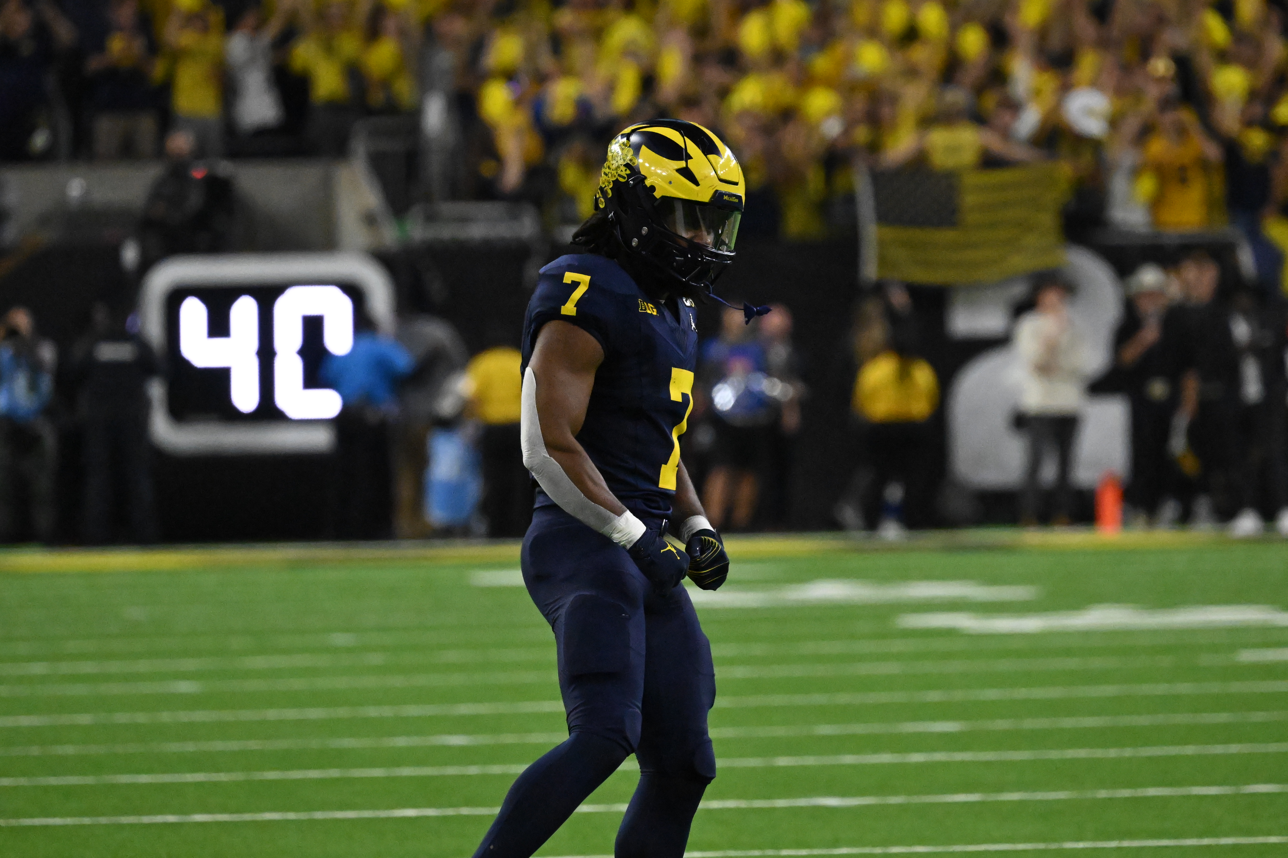 PFF: Where Donovan Edwards Ranks Among Nation’s Best RBs Heading Into 2024