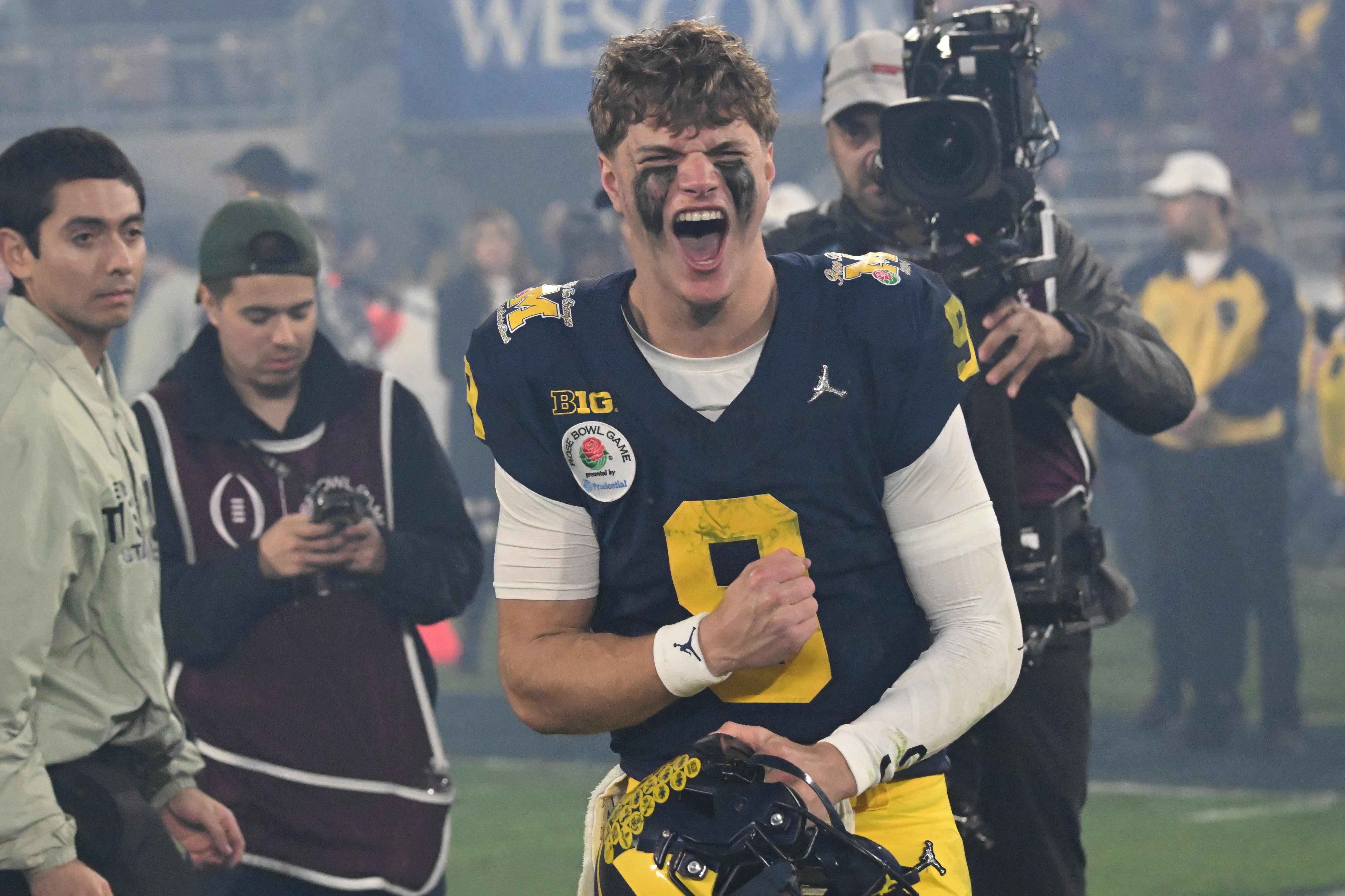 WATCH: Minnesota Vikings Call J.J. McCarthy Before Selecting Him